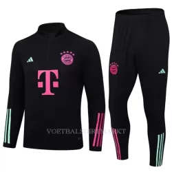 FC Bayern München Trainings Sweatshirt Pak 2023/24 Kwartrits Zwarte FC Bayern München Trainings Sweatshirt Pak 2023/24 Kwartrits Zwarte