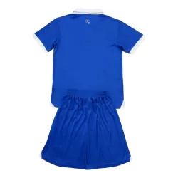 El Salvador Tenue Kind Thuis 2025