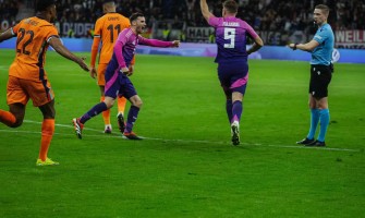 Beyond Self, de voetballegende van Phil Krueger
