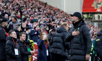 Fans zongen afscheid en Liverpool-coach Klopp was tot tranen toe geroerd