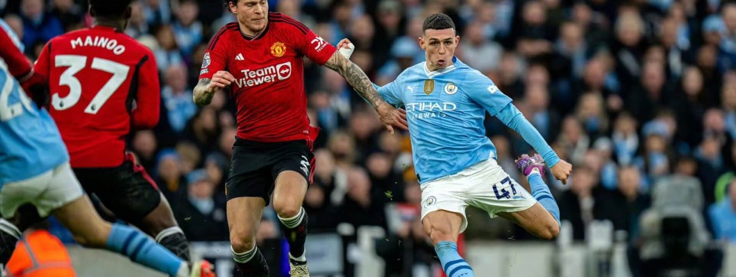 Manchester City completeert dubbelspel, Manchester United zit in de problemen Manchester City completeert dubbelspel, Manchester United zit in de problemen