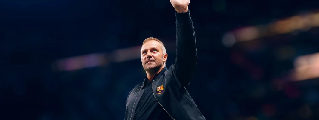 Rood en blauw wisselen elkaar af, een nieuw hoofdstuk voor Xavi en Flick bij Barcelona Rood en blauw wisselen elkaar af, een nieuw hoofdstuk voor Xavi en Flick bij Barcelona