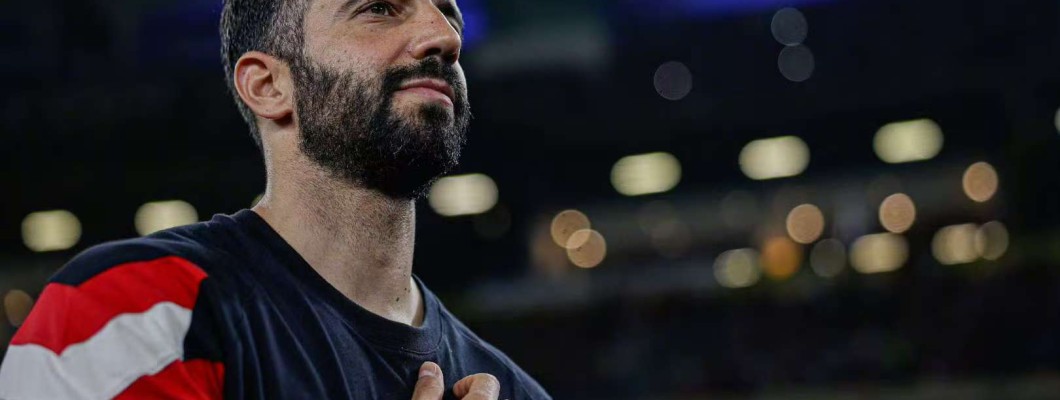Afscheid van de oude spelers, welkom van de nieuwe spelers, waar gaat de toekomst van Manchester United heen? Afscheid van de oude spelers, welkom van de nieuwe spelers, waar gaat de toekomst van Manchester United heen?