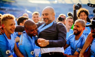 Van rood en blauw naar hemelsblauw: Guardiola's legende van 1000 interlands