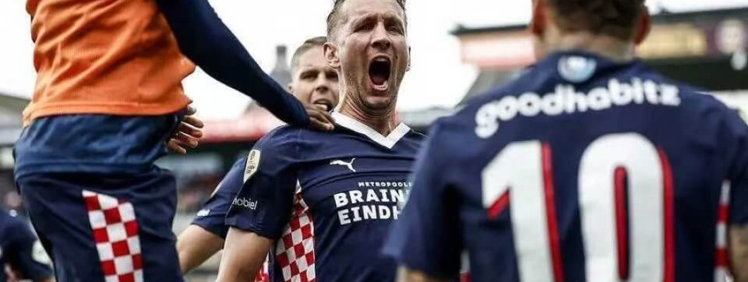 PSV Eindhoven schittert in Europa, Liverpool lijdt historische nederlaag PSV Eindhoven schittert in Europa, Liverpool lijdt historische nederlaag